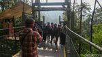 Menyusuri Jembatan Gantung Situ Gunung, Terpanjang se-Asia