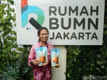 Modal Rp 25 Ribu, Usaha Peyek Mpok Esty Makin Maju Berkat Rumah BUMN BRI