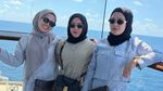 Tas Pengasuh Anak Raffi Ahmad-Nagita Slavina saat Liburan Jadi Sorotan