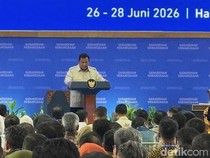 Presiden Prabowo Gelar Forum Tertutup dengan Ribuan Akademisi
