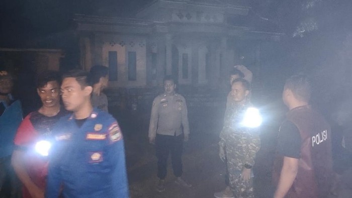 Rumah Kades di Musi Rawas ludes terbakar
