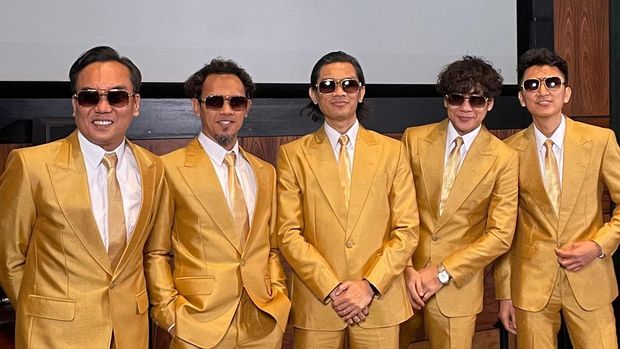 The Changcuters The Changcuters merilis album terbaru WOW MA setelah 6 tahun. Album ini menampilkan proses kreatif yang matang dan pengalaman unik bagi pendengar.