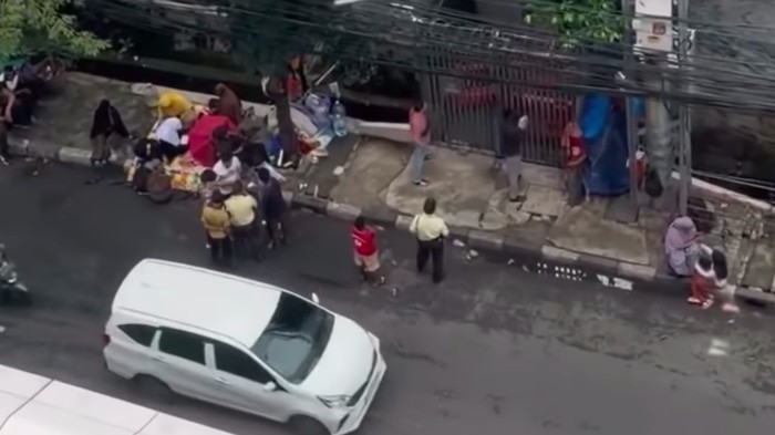 Warga dan pekerja mengaku kerap terganggu ulah WNA di Setiabudi, Jaksel. Ternyata, keributan tersebut dilakukan WNA yang berstatus pengungsi. (dok Ist/repro)