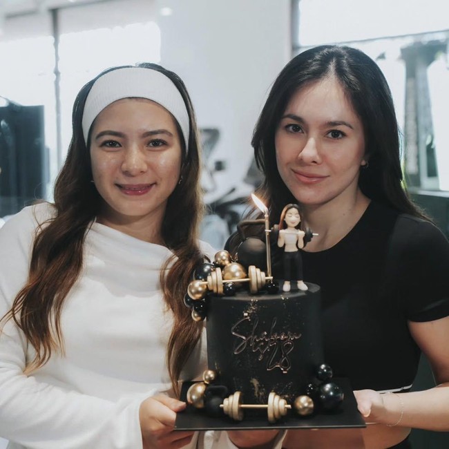 Surat Cinta Wulan Guritno untuk Shaloom Razade