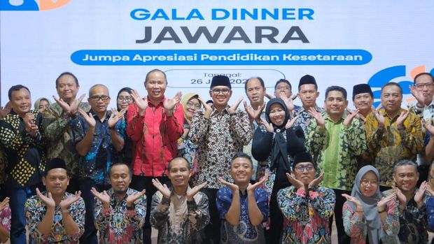 Acara Jumpa Apresiasi Warga Pendidikan Kesetaraan (JAWARA) Jawa Tengah di Kabupaten Batang Acara Jumpa Apresiasi Warga Pendidikan Kesetaraan (JAWARA) Jawa Tengah di Kabupaten Batang.
