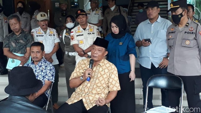 Analis Intelijen Ahli Muda Badan Kesatuan Bangsa dan Politik (Bakesbangpol) Kabupaten Bangkalan Mat Sadiono