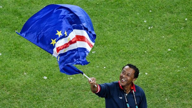 Soccer Football - FIFA World Cup 2026 - Group H - Cape Verde v Saudi Arabia - Houston Stadium, Houston, Texas, U.S. - June 26, 2026 Cape Verde coach Pedro Brito celebrates after the match as Cape Verde qualify for the knockout stages of the World Cup REUTERS/Annegret Hilse     TPX IMAGES OF THE DAY