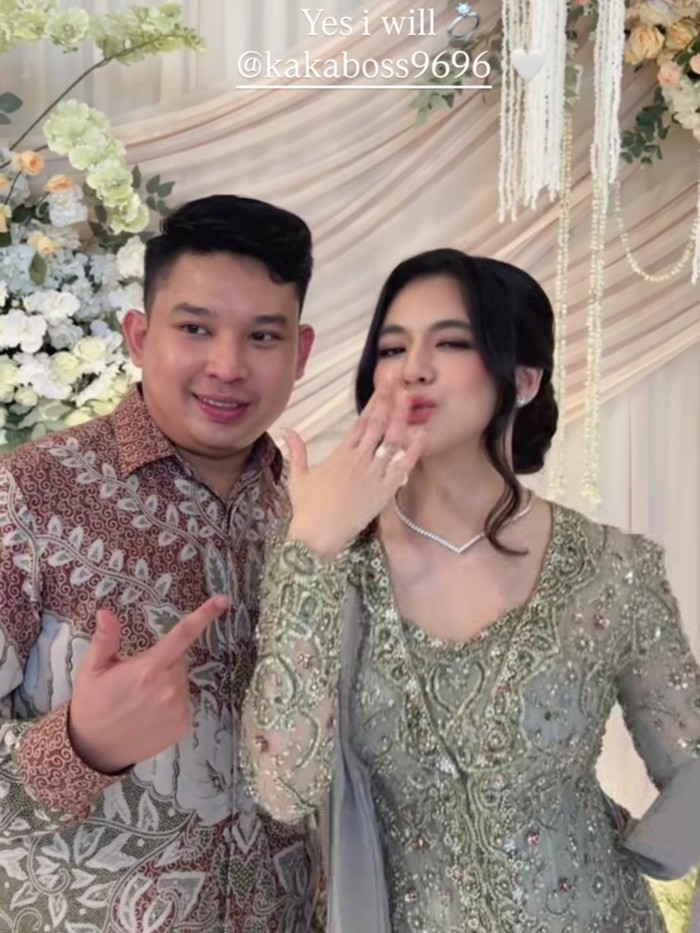 Semringah DJ Una Dilamar Andi Agum