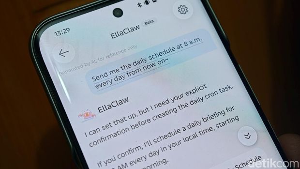 EllaClaw adalah pengembangan dari asisten bawaan TECNO, Ella AI, yang kini ditingkatkan menjadi agen AI mandiri.