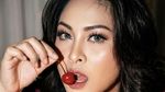 14 Tahun Menikah, Iko Uwais dan Audy Item Masih Kompak Kulineran Bersama
