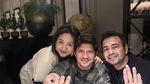 14 Tahun Menikah, Iko Uwais dan Audy Item Masih Kompak Kulineran Bersama