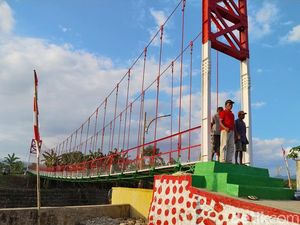 Jembatan Garuda di Bima Permudah Warga ke Lahan Pertanian