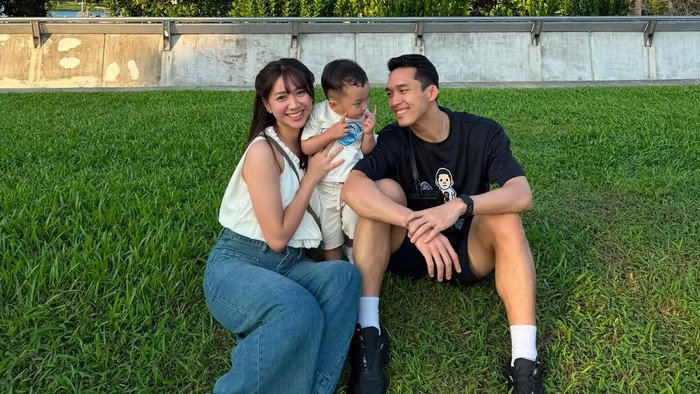 Jonatan Christie rayakan ultah Shanju