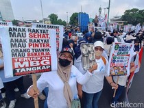 Karyawan SPPG Banyumas Demo gegara Tak Bisa Kerja Imbas MBG Disetop Sementara