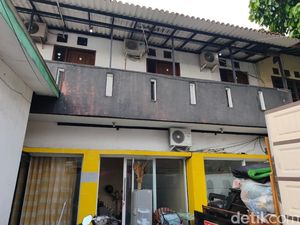 Kondisi Bangunan Kos di Benhil Imbas Rumah Ambruk, Lantai Miring-Kamar Hancur