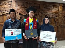 Kisah Irvan, Anak Buruh Bangunan yang Jadi Wisudawan Terbaik Untidar