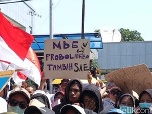 Video: Aksi Pro-MBG di Probolinggo, Wali Kota Turut Tandatangan Dukungan