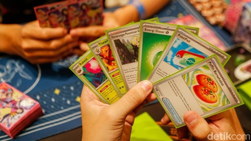 Ratusan Trainer Pokémon Trading Card Game (TCG) dari berbagai daerah di Indonesia mengikuti ajang Master Ball League Indonesia di Nusantara International Convention Exhibition (NICE) PIK 2, Kabupaten Tangerang, Sabtu (27/6/2026).