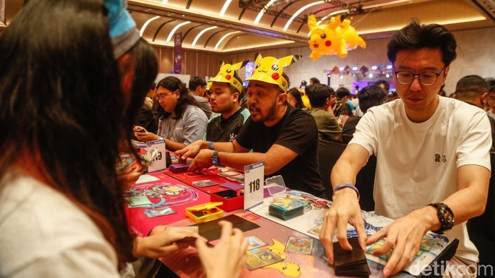 Ratusan Trainer Pokémon Trading Card Game (TCG) dari berbagai daerah di Indonesia mengikuti ajang Master Ball League Indonesia di Nusantara International Convention Exhibition (NICE) PIK 2, Kabupaten Tangerang, Sabtu (27/6/2026).