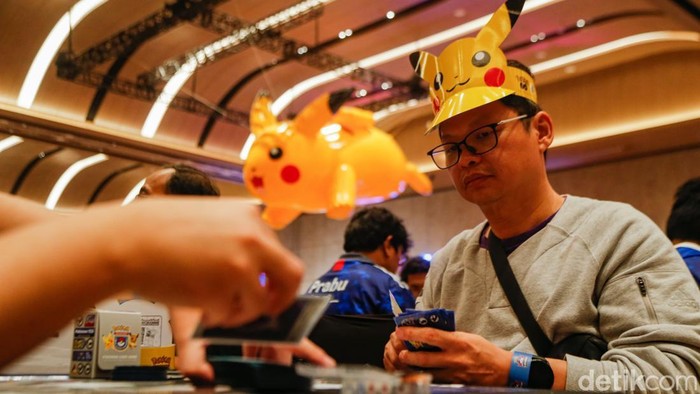 Ratusan Trainer Pokémon Trading Card Game (TCG) dari berbagai daerah di Indonesia mengikuti ajang Master Ball League Indonesia di Nusantara International Convention Exhibition (NICE) PIK 2, Kabupaten Tangerang, Sabtu (27/6/2026).