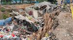 Potret Rumah-Bangunan Kos Ambruk di Benhil gegara Longsor