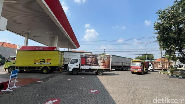 Solar dan Pertalite masih langka di Mojokerto