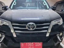 Tampang Toyota Fortuner yang Dilelang Mulai Rp 100 Jutaan
