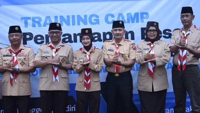 Wali Kota Kediri Vinanda