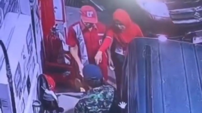 Wanita petugas SPBU di Malang jadi korban penganiayaan konsumen