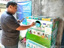 Ada ATM Sampah di Magelang, Per Botol Plastik Dihargai Rp 50