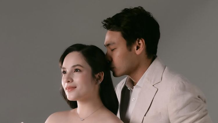 8 Foto Maternity Chelsea Islan Jelang Lahiran, Baby Bump Sudah Makin Besar
