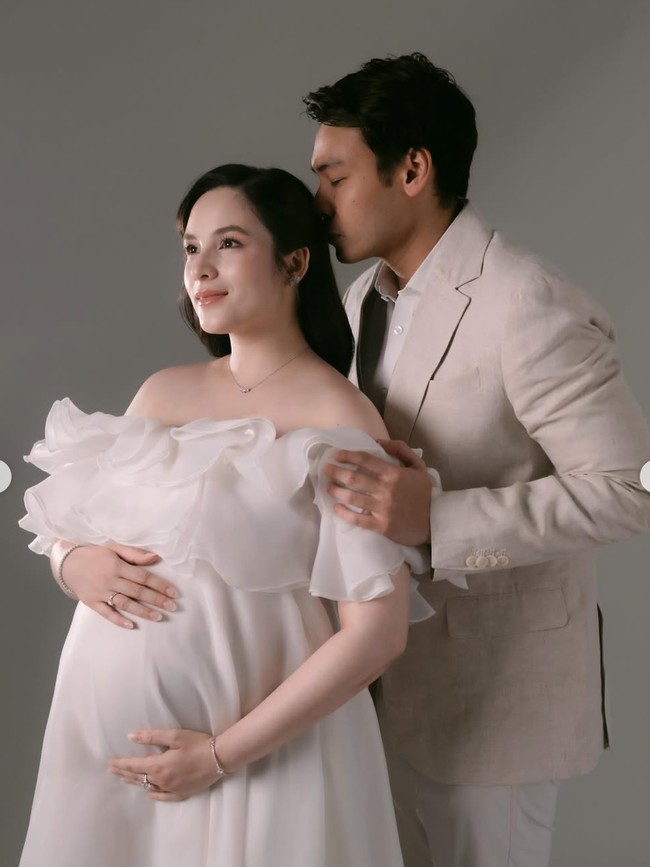8 Foto Maternity Chelsea Islan Jelang Lahiran, Baby Bump Sudah Makin Besar