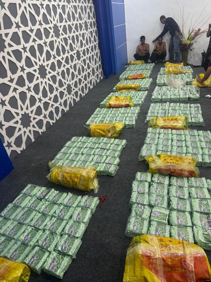Direktorat Tindak Pidana Narkoba (Dittipidnarkoba) Bareskrim Polri berhasil mengungkap jaringan peredaran narkoba internasional Tailan-Indonesia di wilayah Lhokseumawe, Aceh