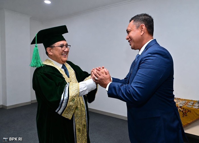 Dirut BULOG Hadiri Pengukuhan Profesor Kehormatan Anggota VII BPK RI
