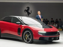 Ferrari Nekat Jual Mobil Listrik di Kandang Macan, Langsung Sold Out!
