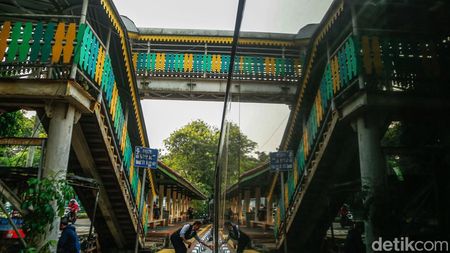Gigi Balang Identitas Betawi di Kota Metropolitan