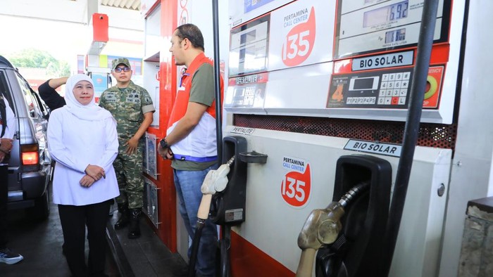 Gubernur Khofifah turun langsung cek stok Solar di SPBU Karanglo Malang
