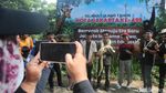 Hari Terakhir Masuk Gratis, Ragunan Diserbu Pengunjung
