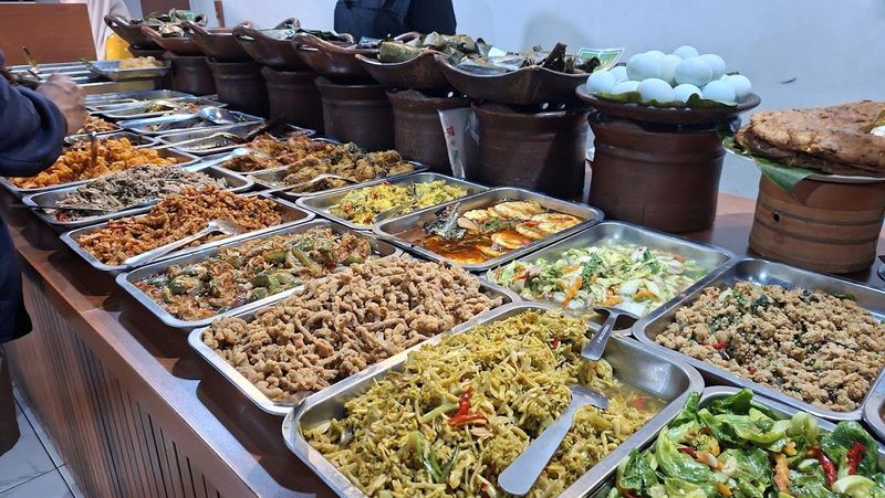 Kuliner di Ciledug Kuliner di Ciledug yang hits