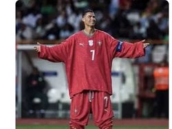 Meme Cristiano Ronaldo Jadi Anak Hilang di Portugal vs Kolombia