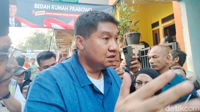 Menteri PKP Maruarar Sirait cek lokasi bedah rumah di Jakarta Pusat
