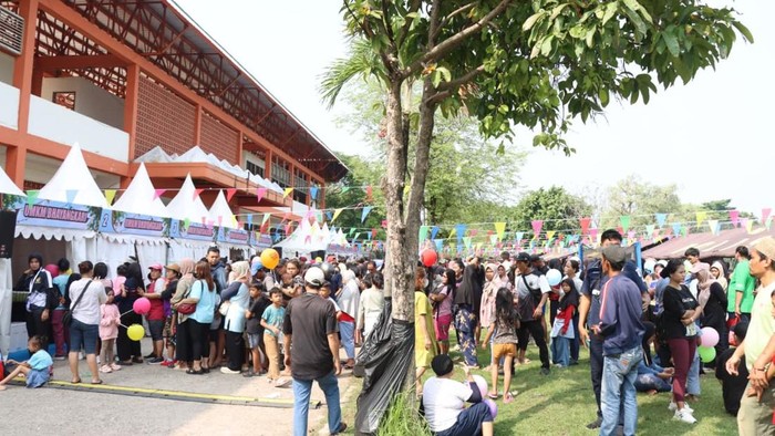 Rangkaian Hari Bhayangkara ke-80, Polri Gelar Pasar Rakyat di Jakbar