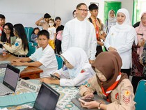 Khofifah Imbau Siswa Lolos SPMB Segera Daftar Ulang
