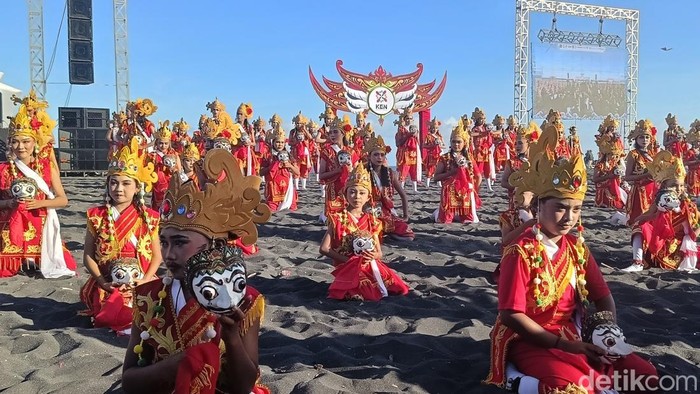 Penari Topeng Kaliwungu