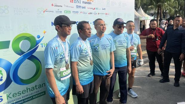Utusan Khusus Presiden Bidang Generasi Muda dan Pekerja Seni Raffi Ahmad di Fun Run BPJS Kesehatan, inggu (28/6/2026).