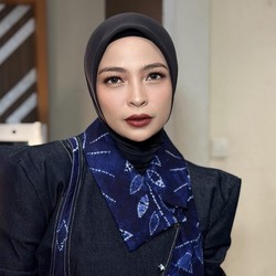 Tantri Kotak Trauma Dipeluk Penonton Mabuk saat Manggung