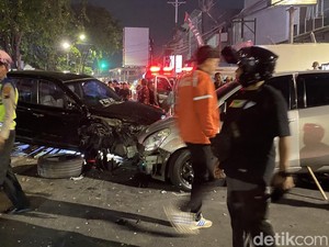 Tabrakan Beruntun di Jalan Tentara Pelajar Semarang, Pengemudi Hyundai Kabur