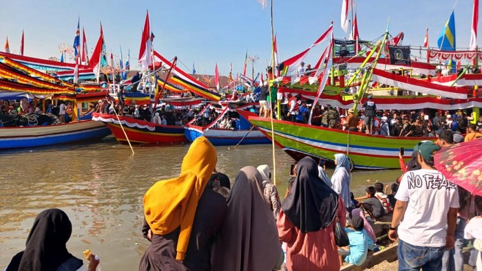 Kemeriahan Tradisi Petik Laut di Kota Pasuruan 2026