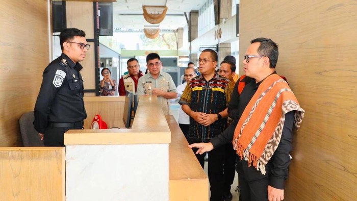 Wamendagri Kunjungi PLBN Motaain, Pastikan Pelayanan Berjalan Optimal
