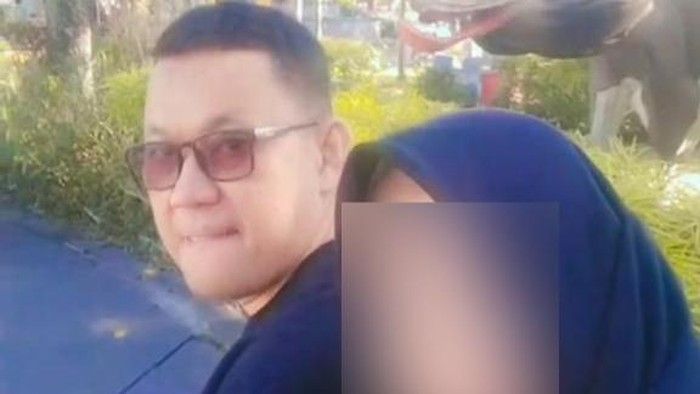 Penampakan pria terakhir yang bersama Sekretaris Dinas PKRP Pemkab Bangkalan yang diunggah di akun medso korban